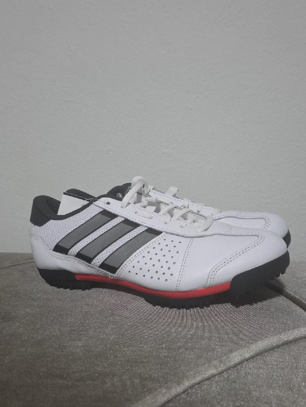 NWOB Adidas Heritage Tour Leather Cycling Mountain Bike Cloud White  Mens Shoes